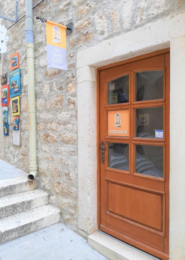 Rooms And Apartments Villa Town Gate Hvar Хвар Екстериор снимка