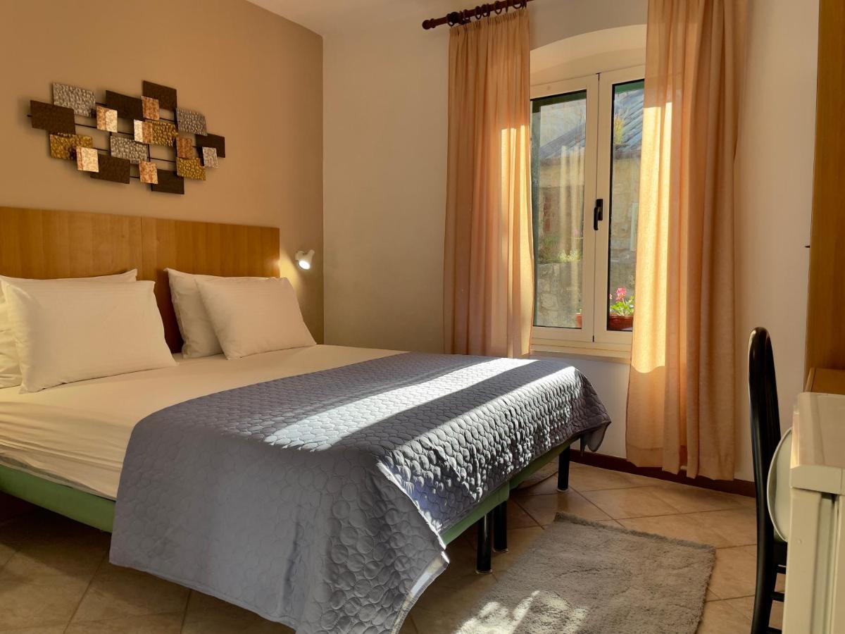 Rooms And Apartments Villa Town Gate Hvar Хвар Екстериор снимка